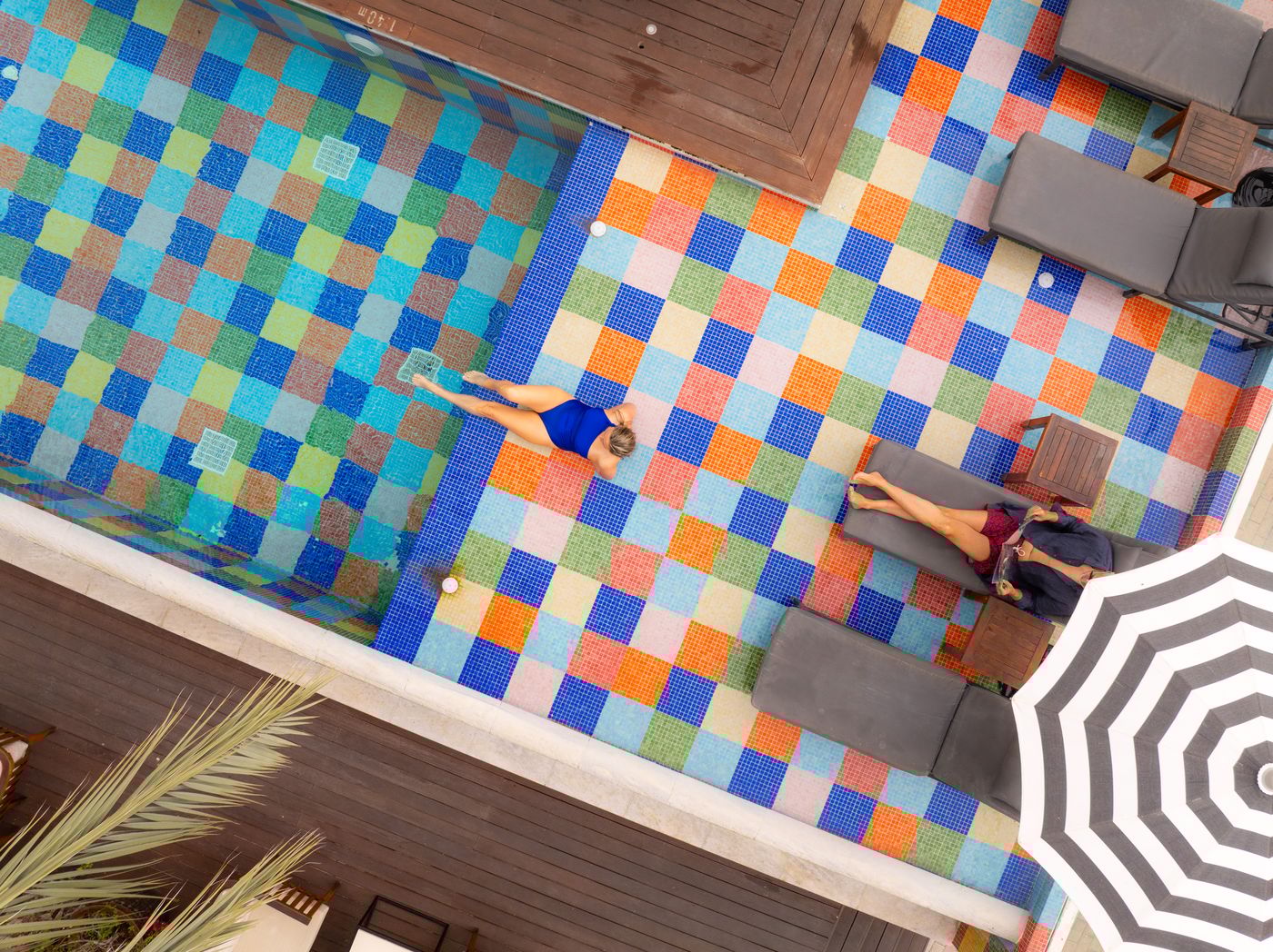 King-Jason-Paphos---Designed-for-Adults-Only-Pool-65