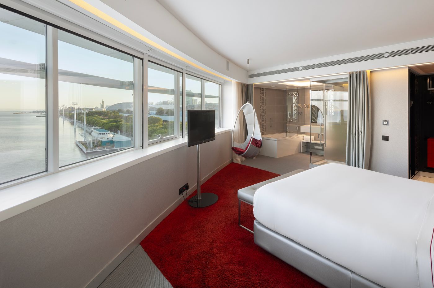 Myriad-By-Sana-Hotels-Room-16