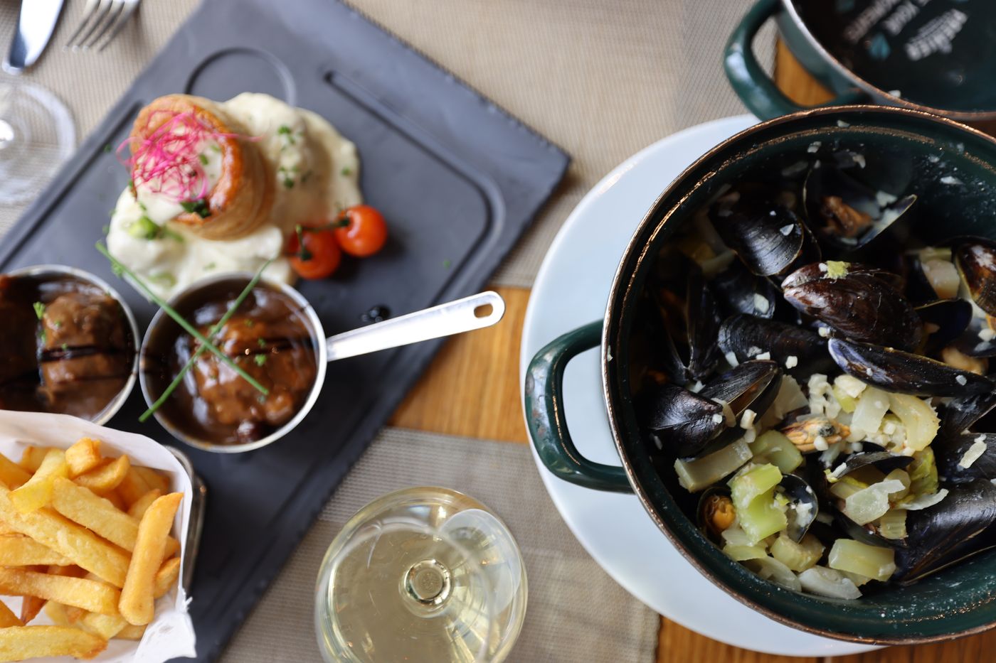 Warwick-Brussels-Restaurant-44