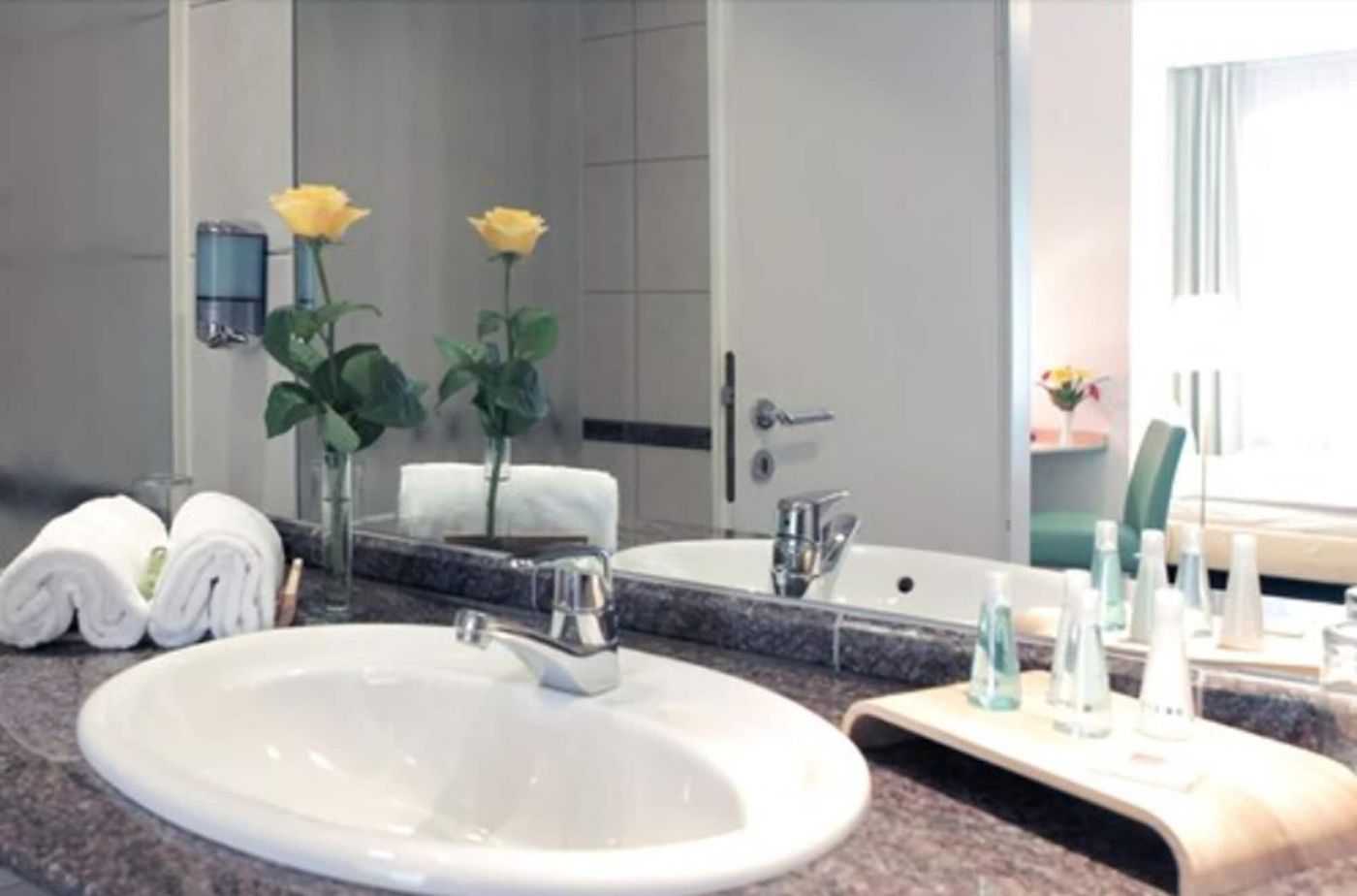 Am Hofgarten - Germany - DÃ¼SSELDORF - Room - 3