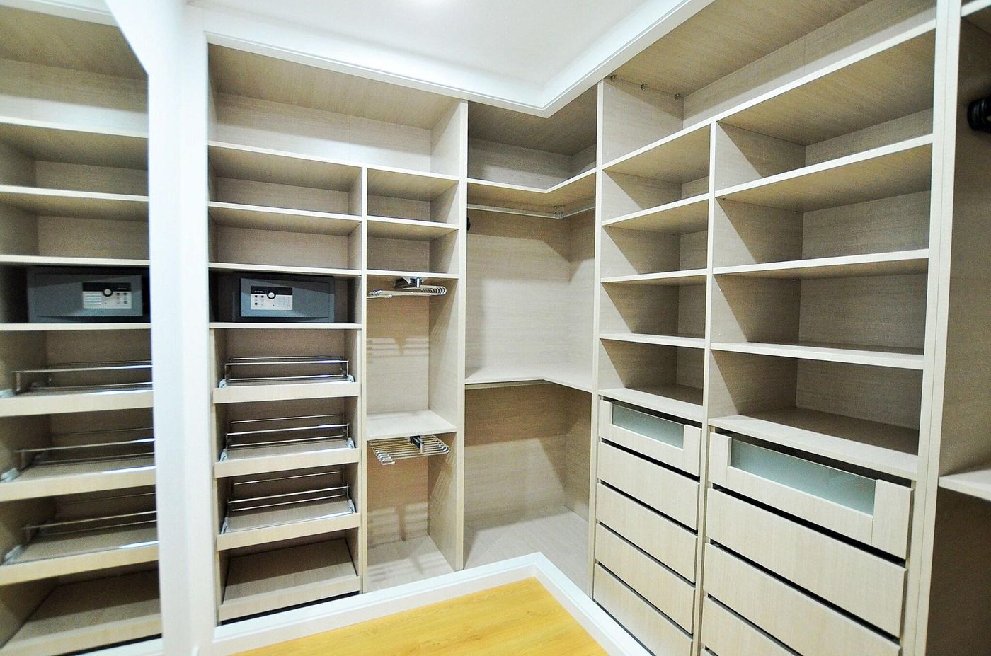 HILLTOP-OASIS---Lisbon-Lux-Oeiras-Resorts-Room-38