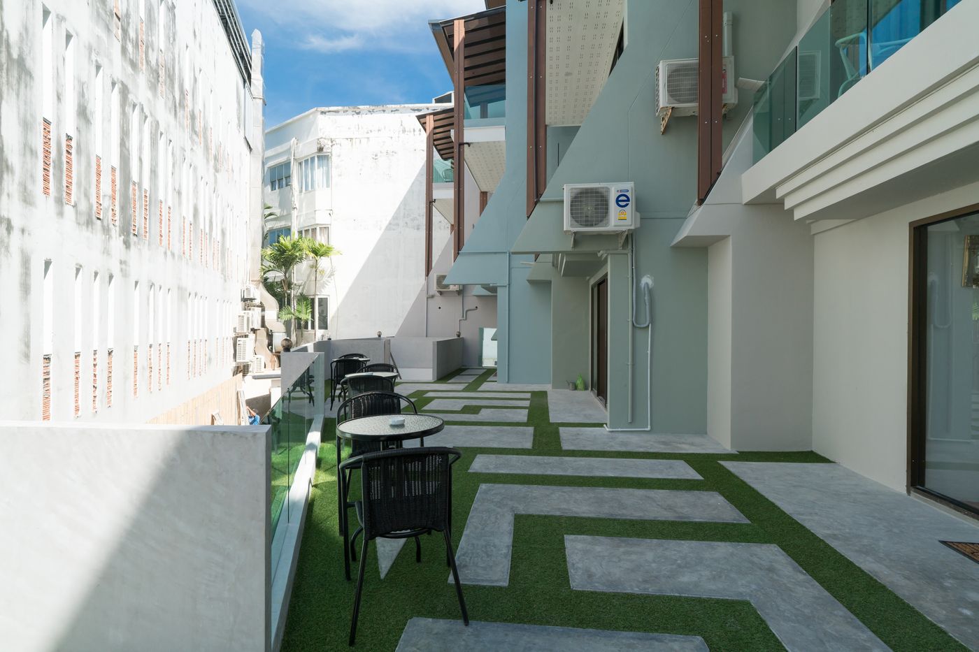 Patong-Swiss-Terrace-9