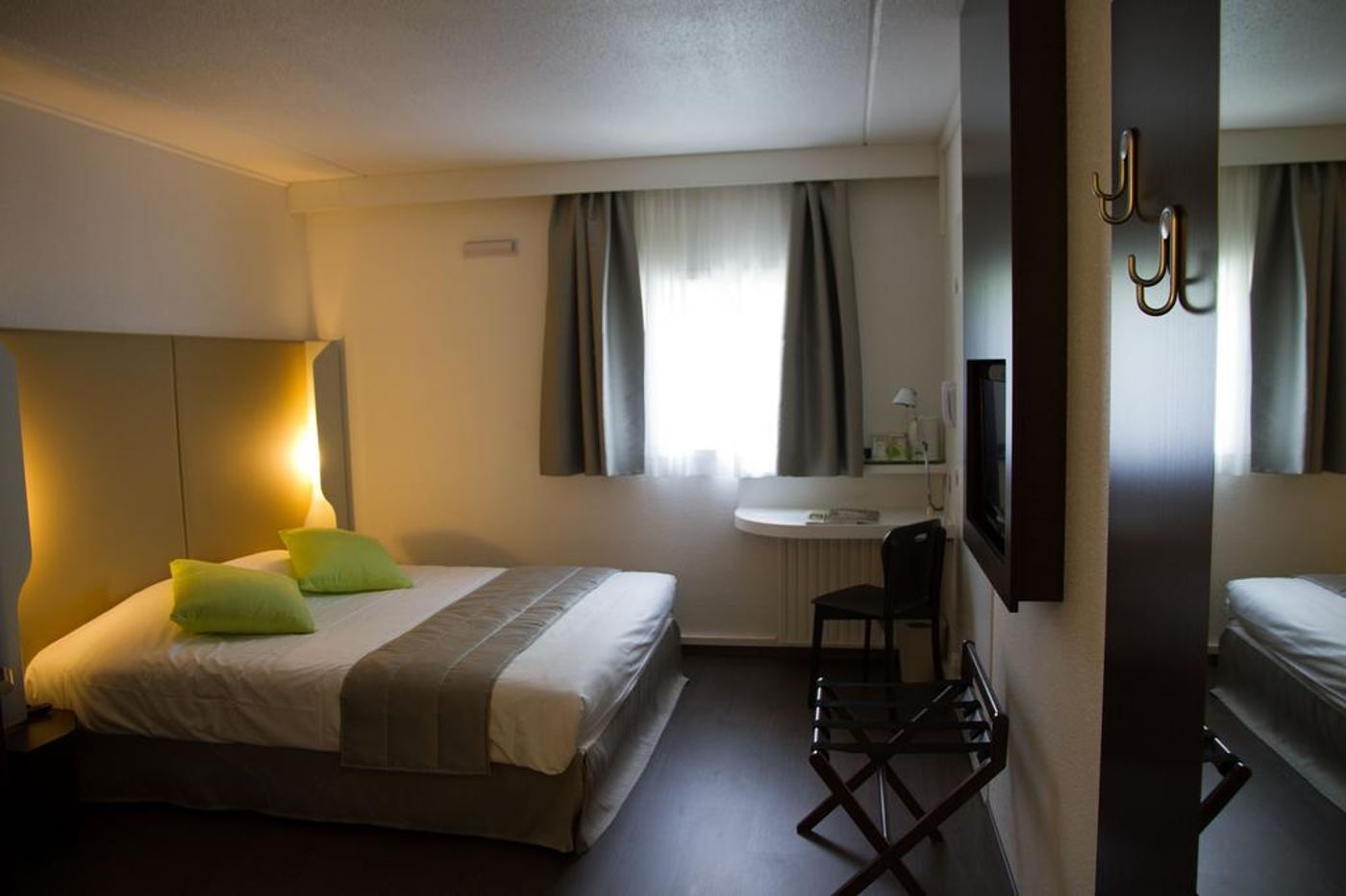 Mandarina-Hotel-Luxembourg-Airport-Room-6