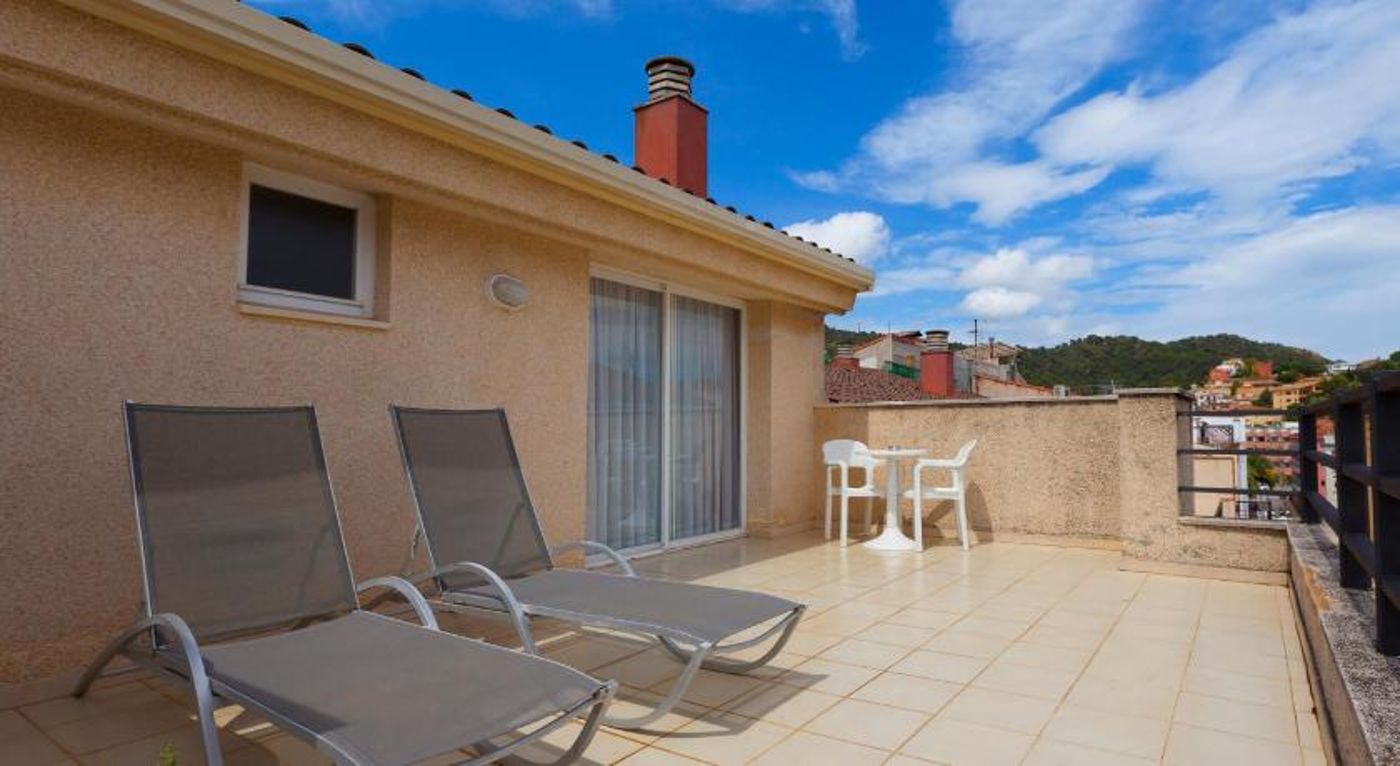 URH-Tossa-de-Mar-Room-64