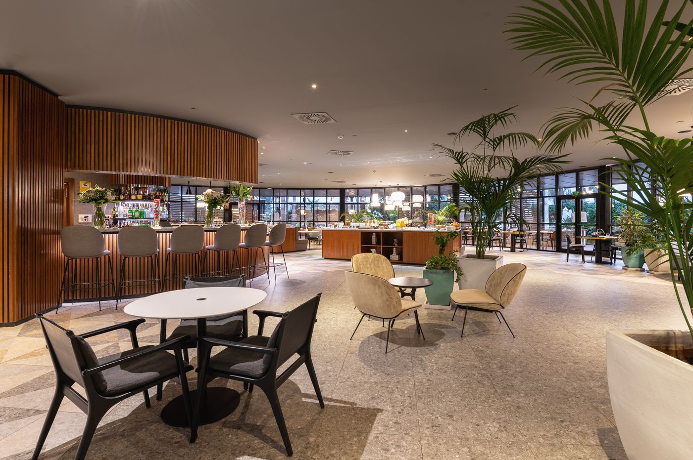 Hotel-Sir-Anthony-Bar-29