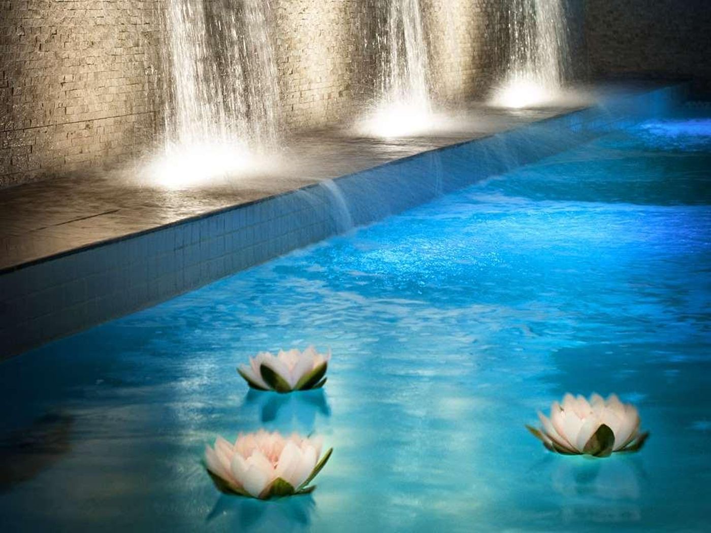 Grand-Hotel-Resort-Ma-Ma---Adults-Only-Sports-and-Entertainment-98