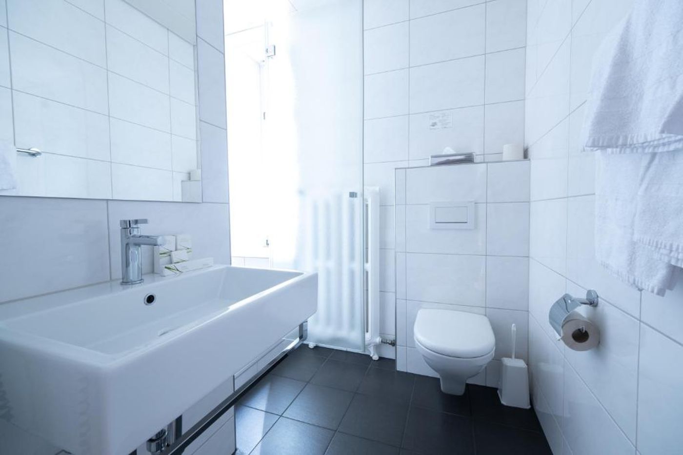 Hotel Royal Lucerne-Switzerland-Lucerne-Room-10