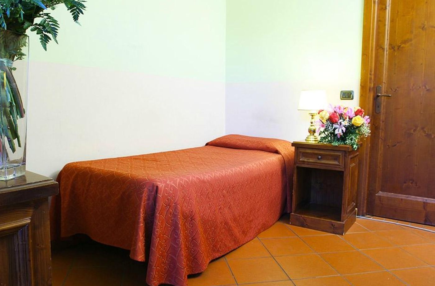 Domus-Sessoriana-Room-13