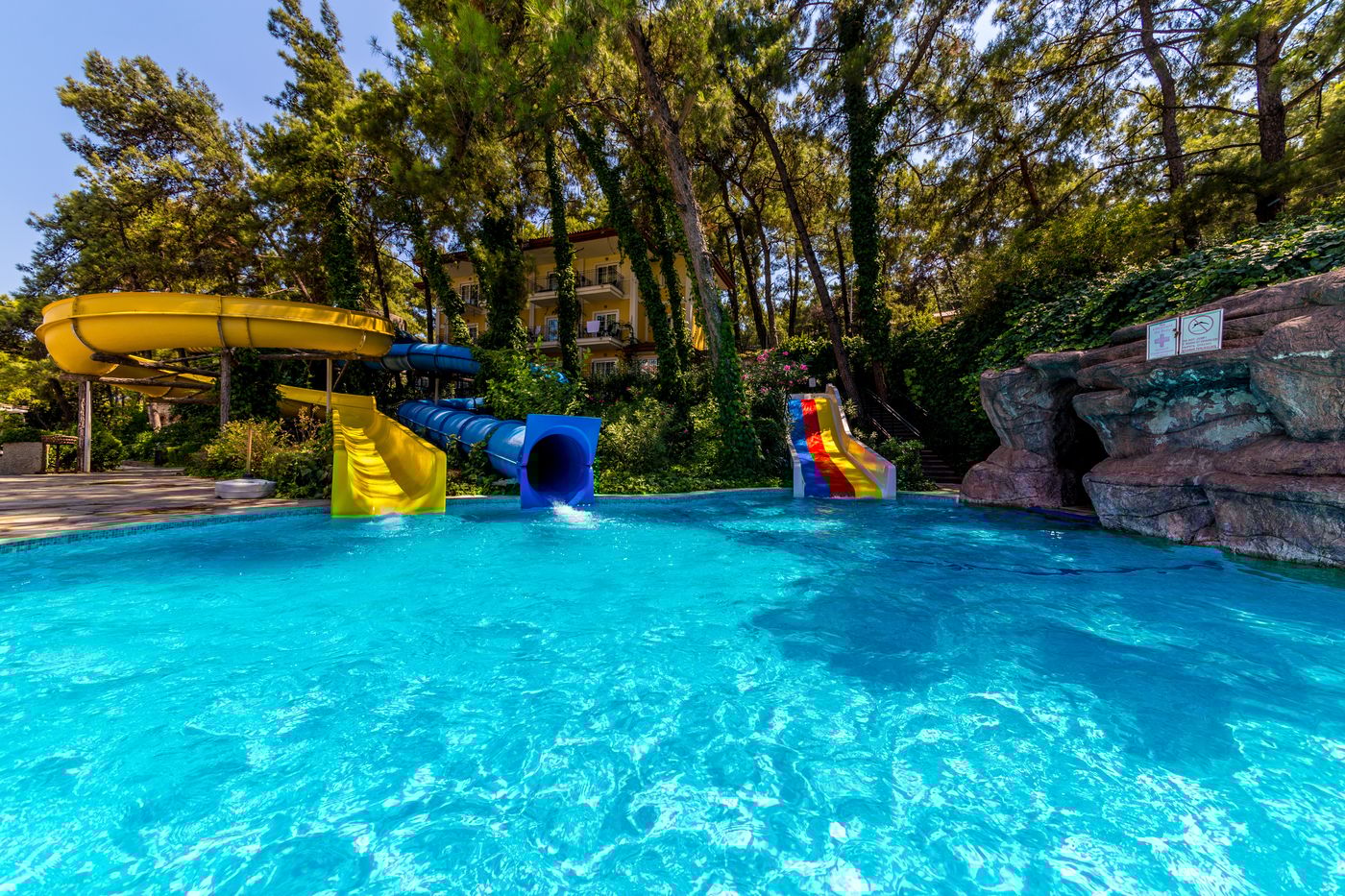 Grand-Yazici-Club-Turban-Thermal-Hotel-Pool-12