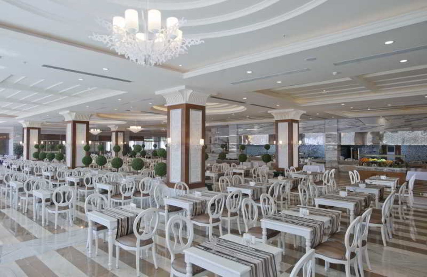 Diamond-Excellence-Resort---Spa-Restaurant-52