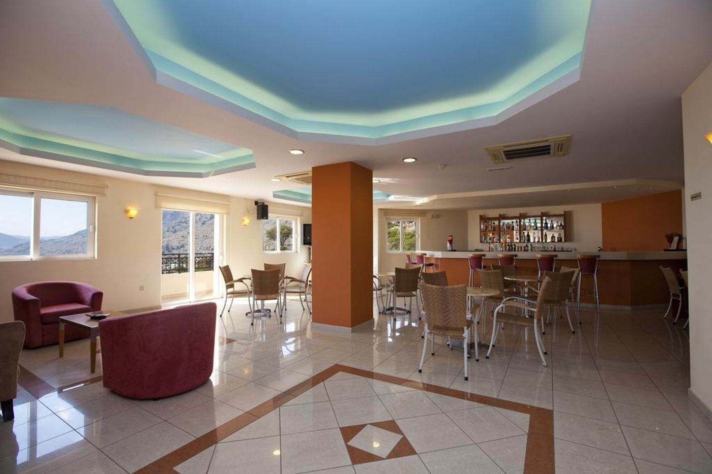 Ziakis Hotel
