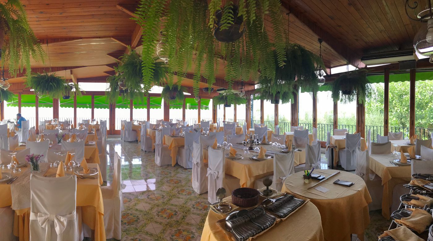 Villa-Pina-Antico-Francischiello-Restaurant-33