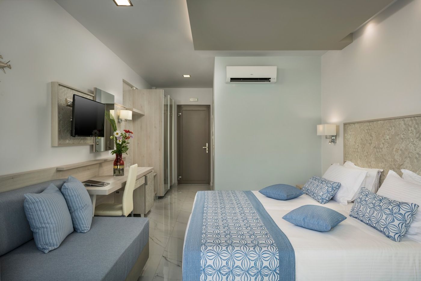 Vantaris Blue - Adults Only 16+