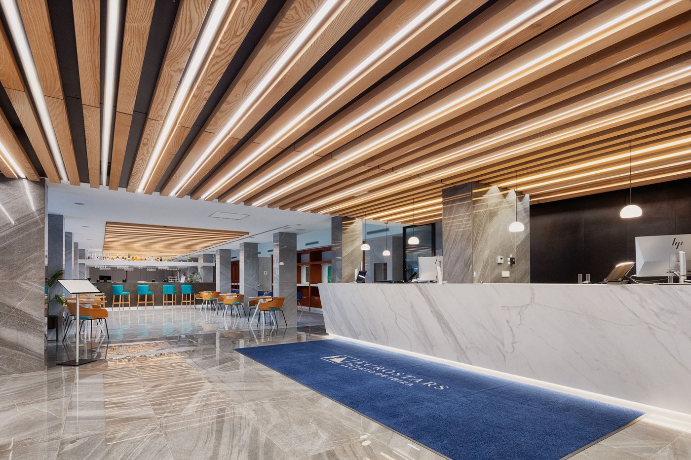 El-Puerto-Ibiza-Hotel---Spa-Lobby-61