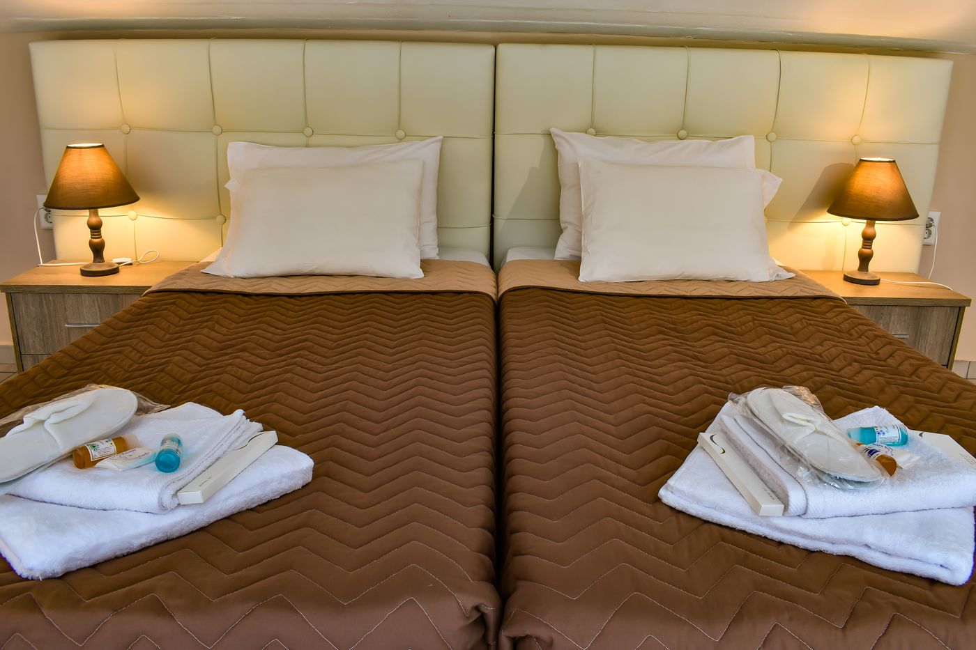 Govino-Bay-Apartments-Room-48