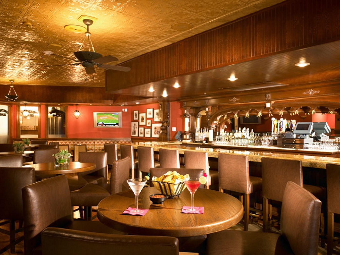 Sheraton-Park-Hotel-at-the-Anaheim-Resort-General-view-26