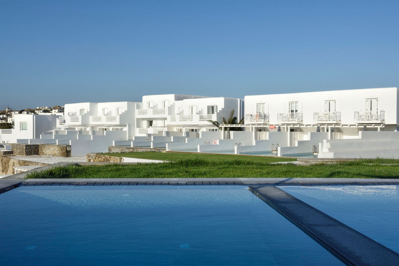 Myconian-Korali-Relais---Chateaux-Room-1