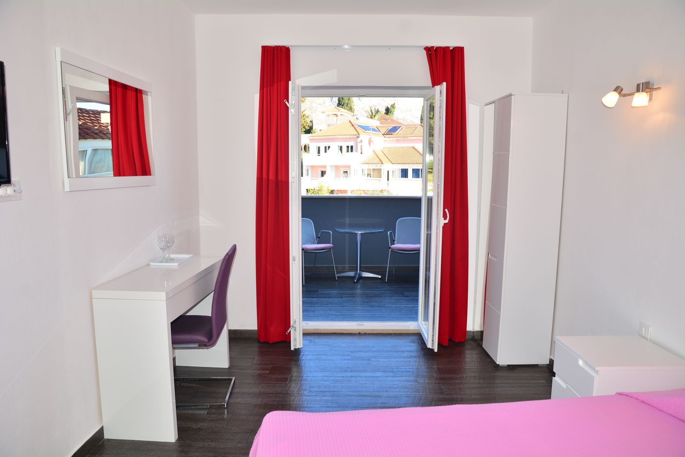 Villa-Avantgarde-BandB-Room-28