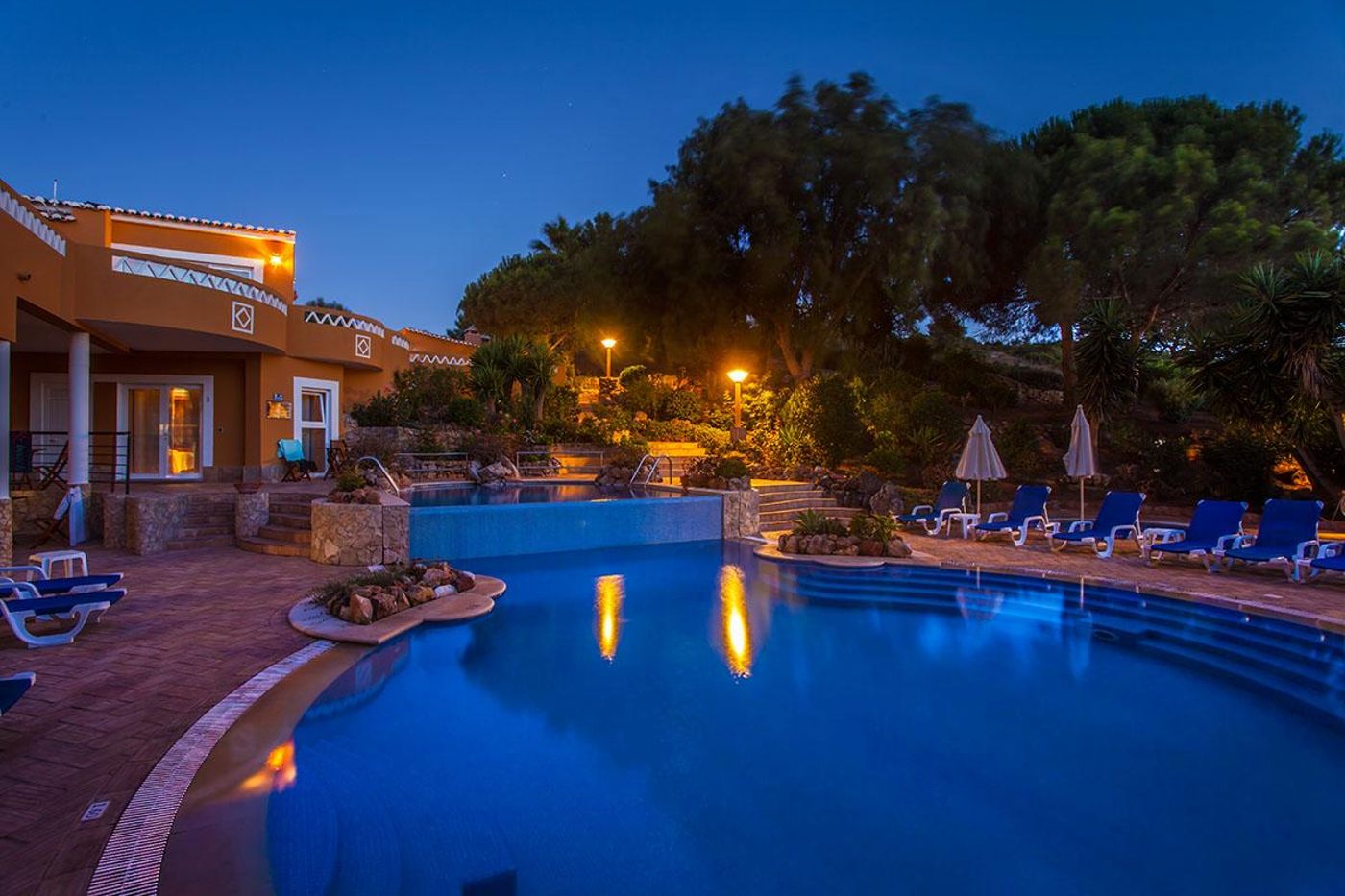 Montinho-de-Ouro-Pool-6