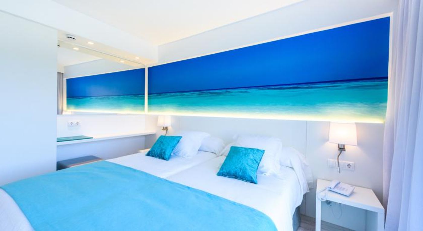 Plaza Beach Boutique