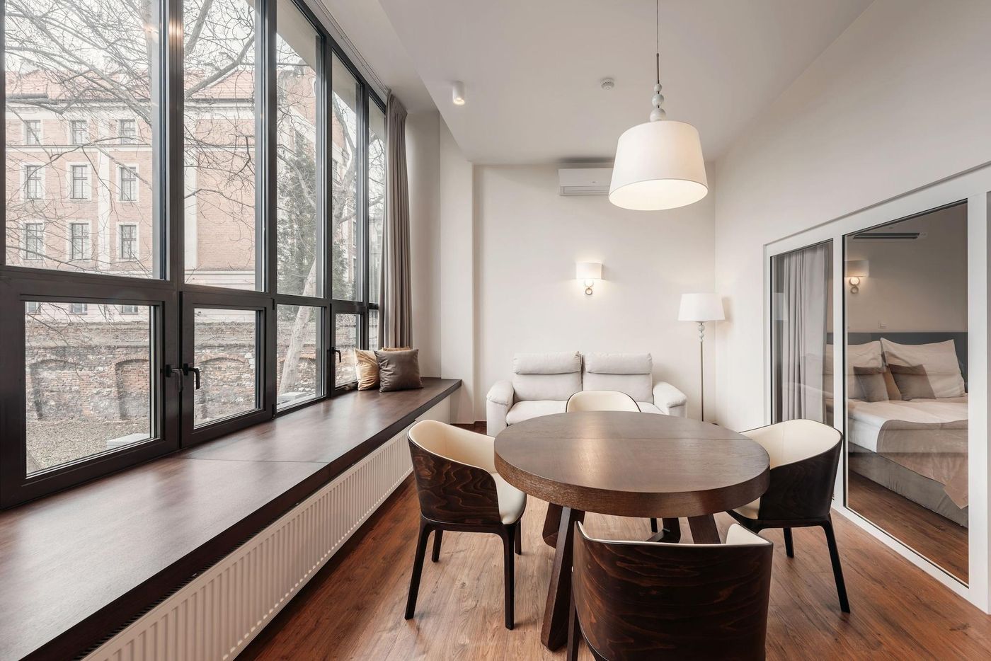 W-Sercu-Krakowa-Aparthotel-Room-11