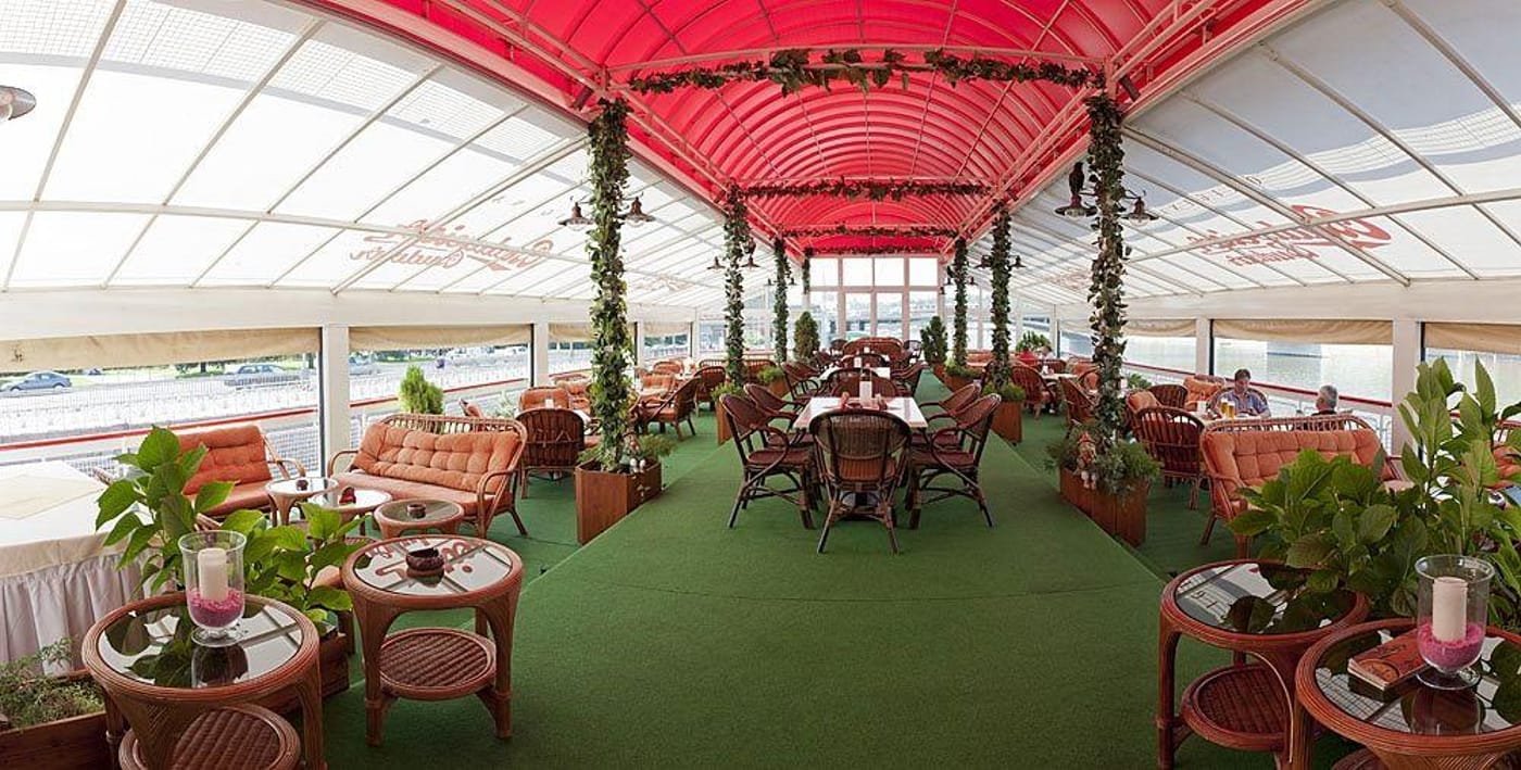 Botel-Albatros-Terrace-15