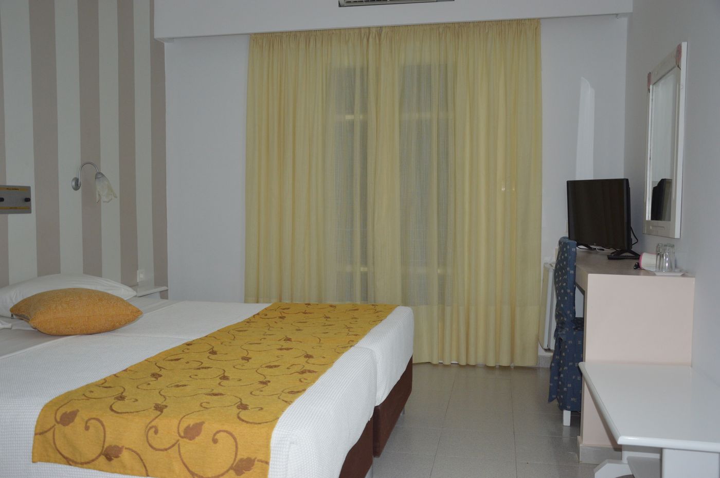 Villa-Olympia-Room-32