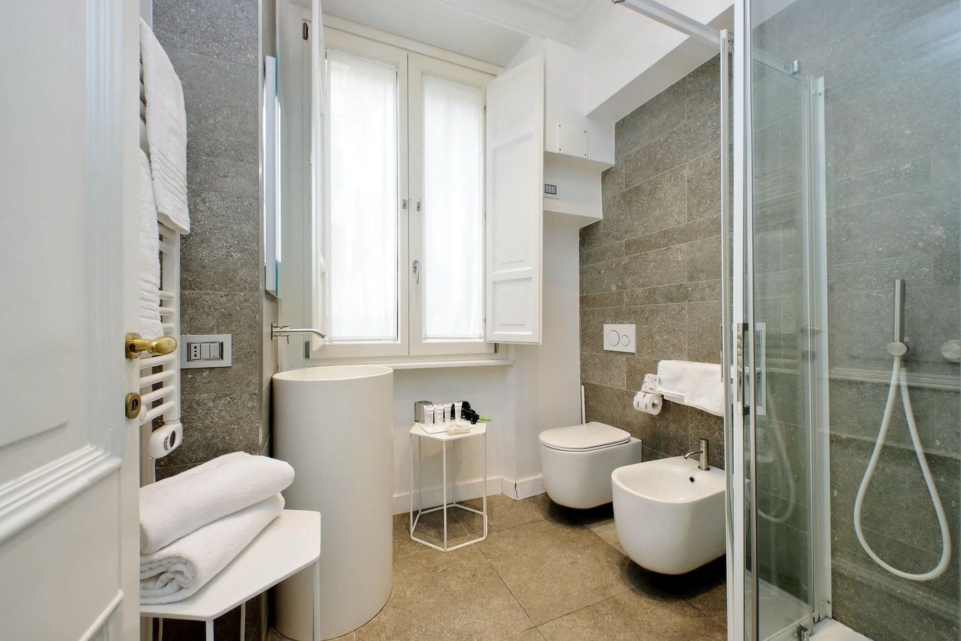 Youroom Carrozze-Italy-ROME-Room-9
