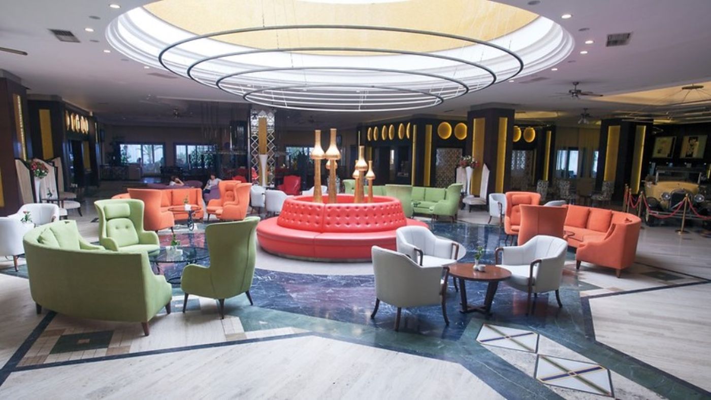 Belconti-Resort-Hotel-Lobby-47