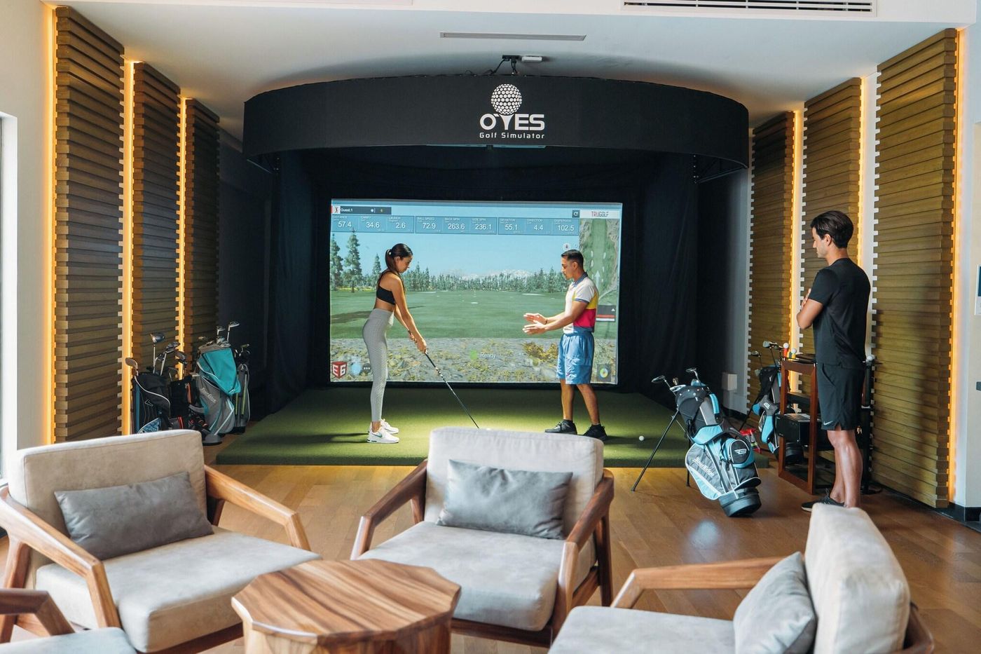 Hyatt-Ziva-Cancun-Sports-and-Entertainment-74