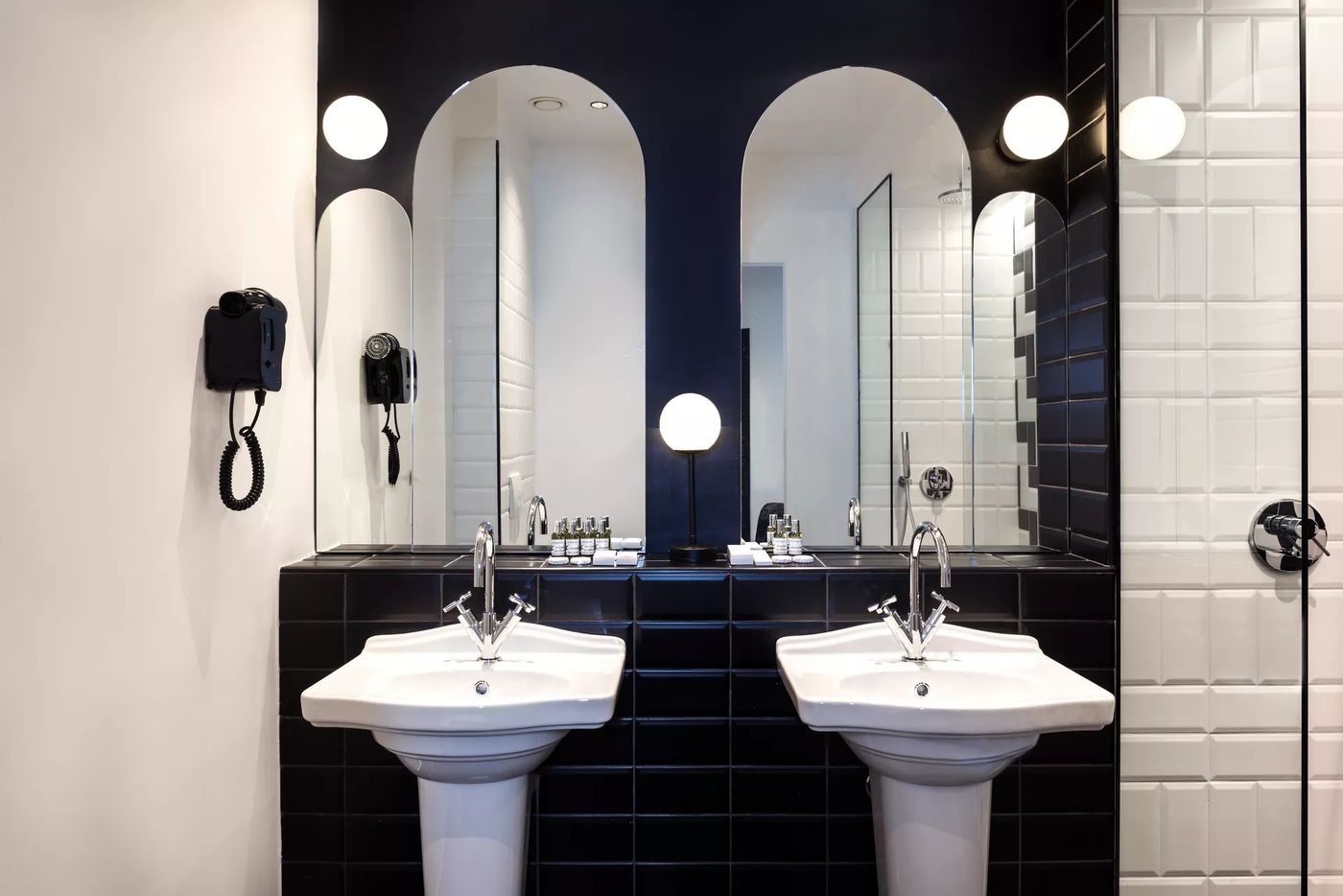 Athens-One-Smart-Hotel-Room-40