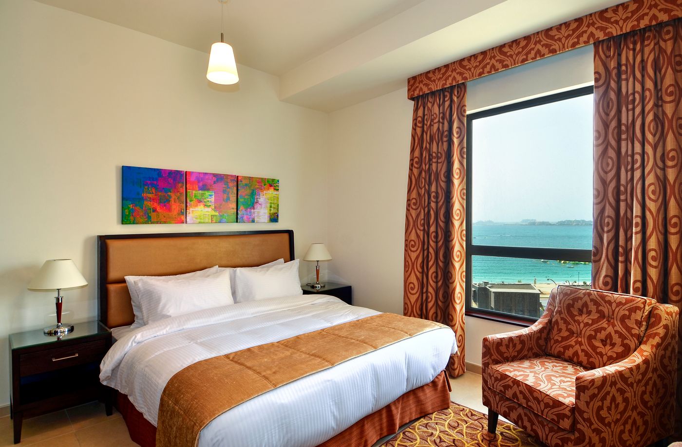 Amwaj-Suites-Jumeirah-Beach-Residence-Room-11