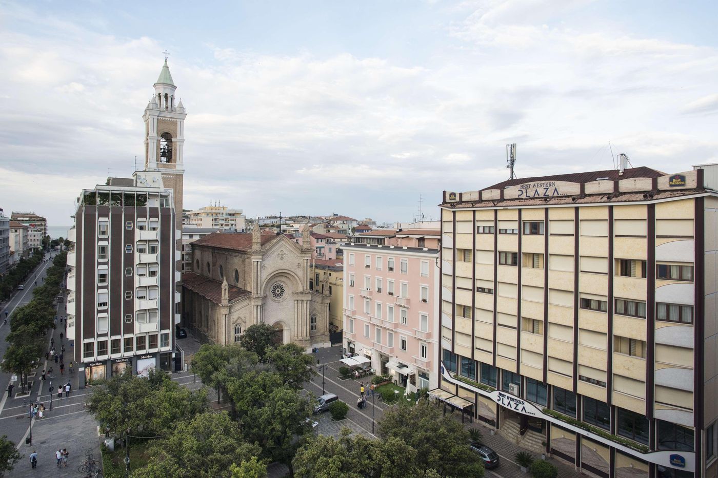 Hotel Plaza-Italy-Pescara-General view-5
