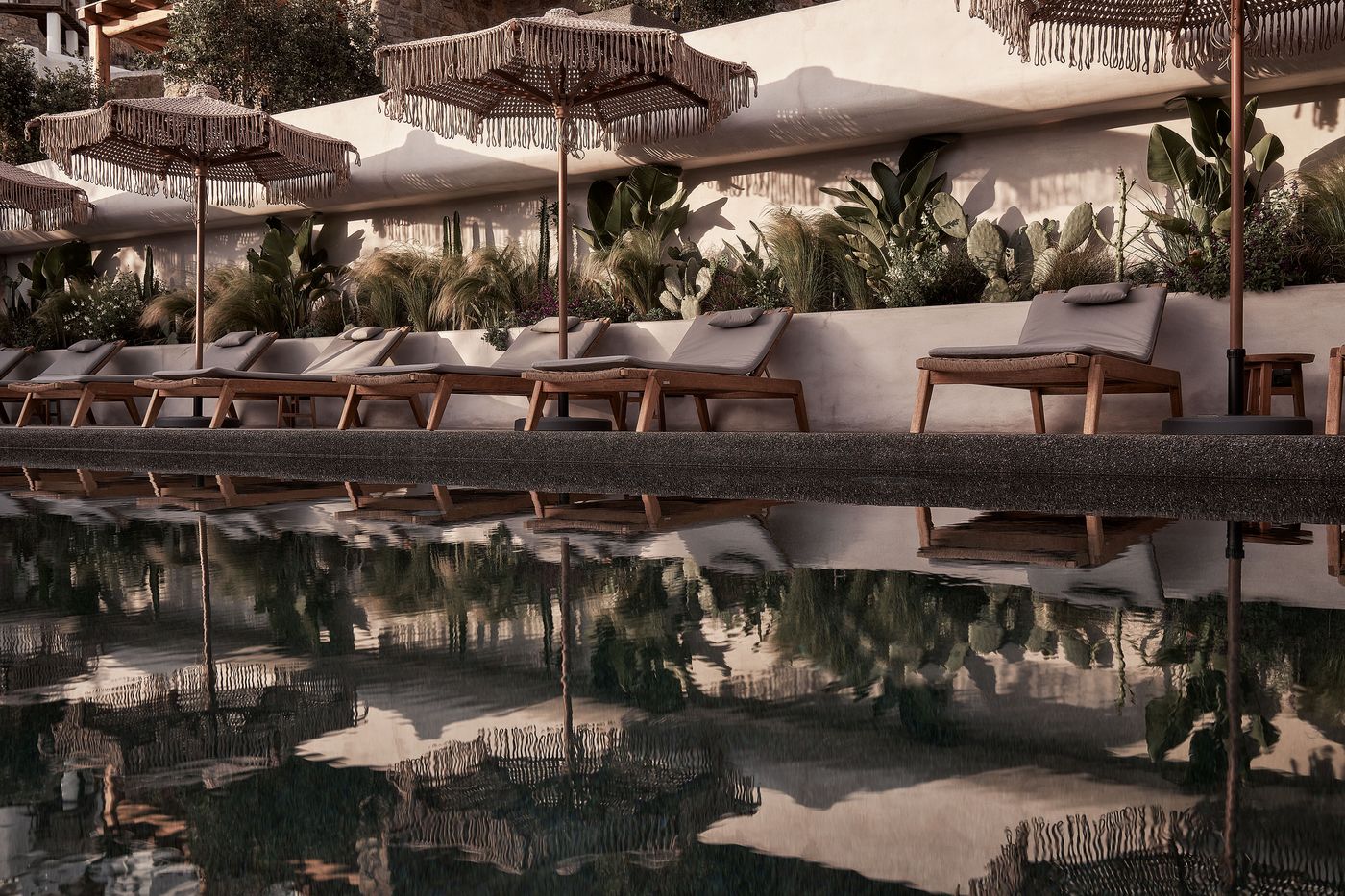 Amyth-of-Mykonos-Hotel-Pool-5