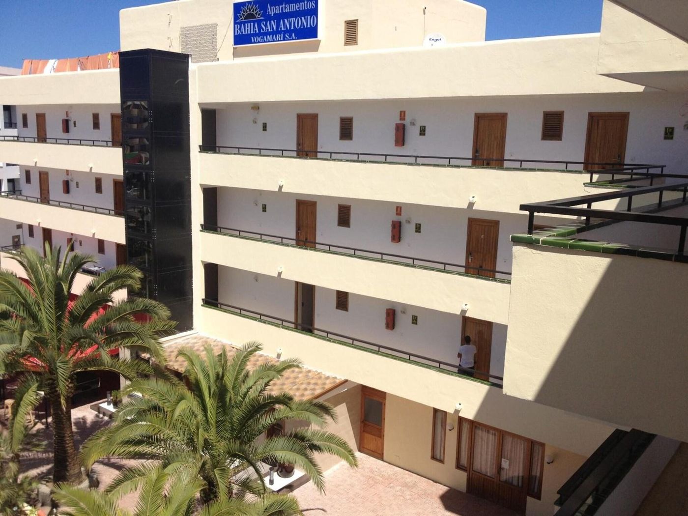 Bahia-de-San-Antonio-General-view-18