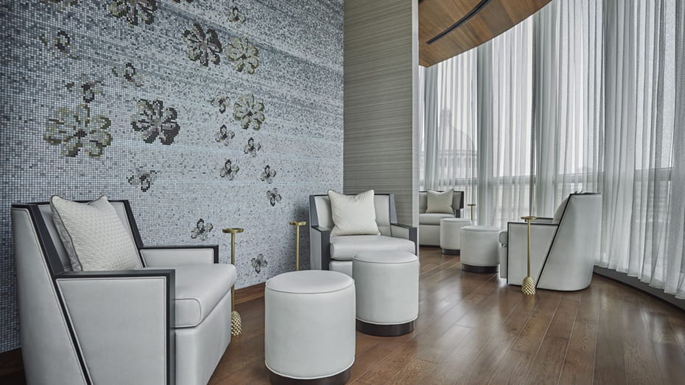 Four-Seasons-Hotel-Boston-Lobby-14