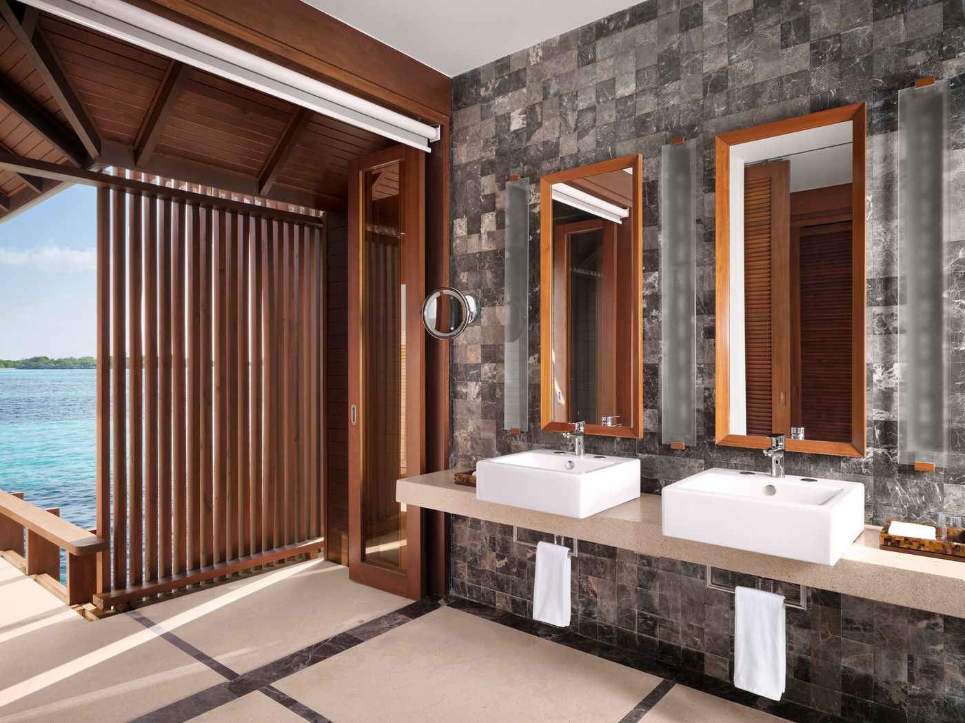 Villa Nautica, Paradise Island