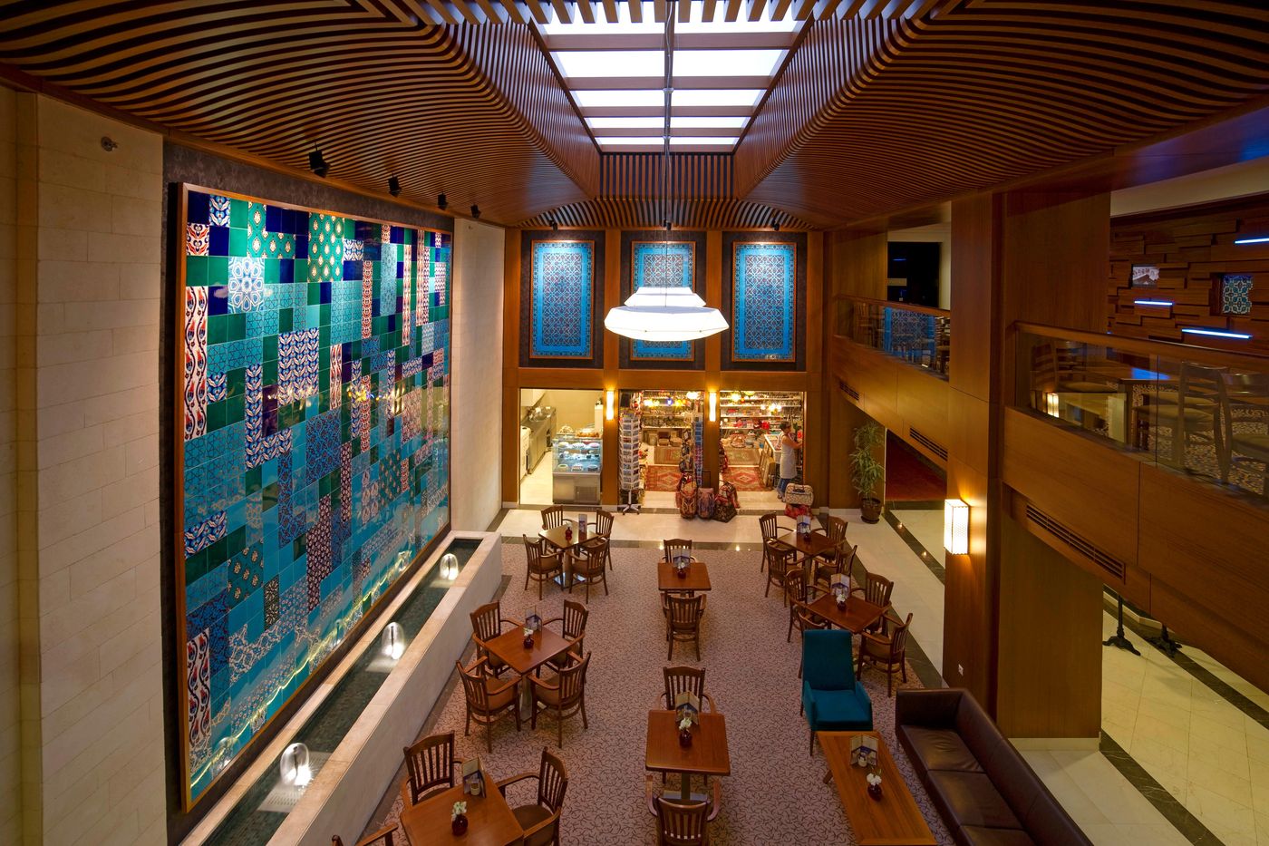 Radisson-Hotel-President-Old-Town-Istanbul-Lobby-22