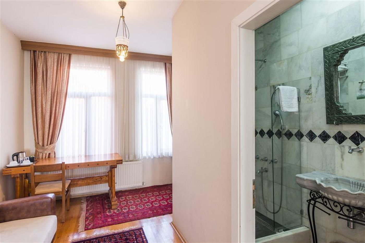 Deniz Houses-Turkey-Istanbul-Room-7