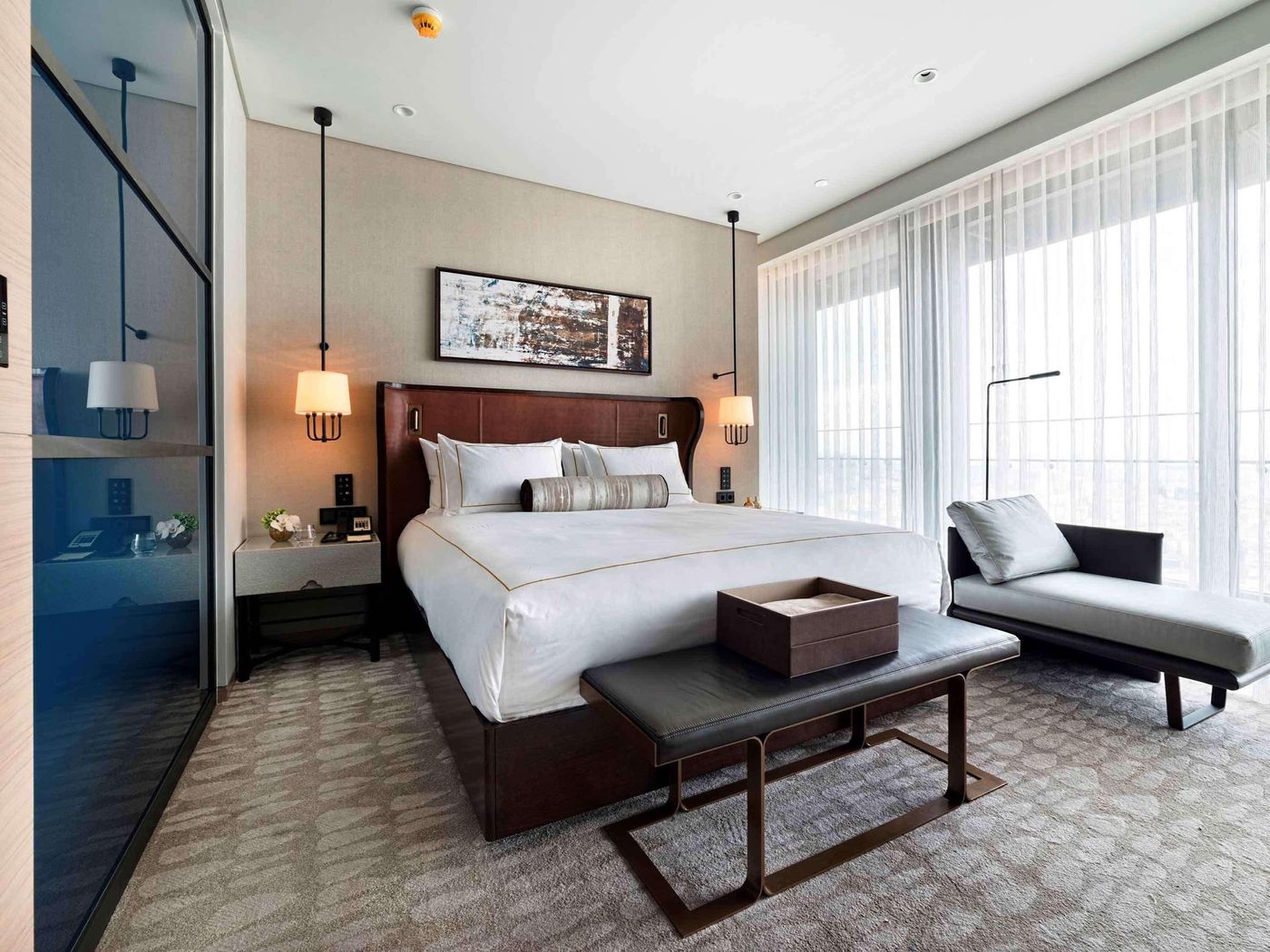 Fairmont-Quasar-Istanbul-Room-36