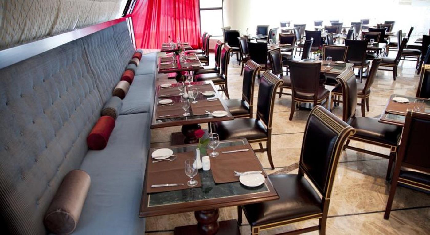 Grand-Excelsior-Al-Barsha-Restaurant-9