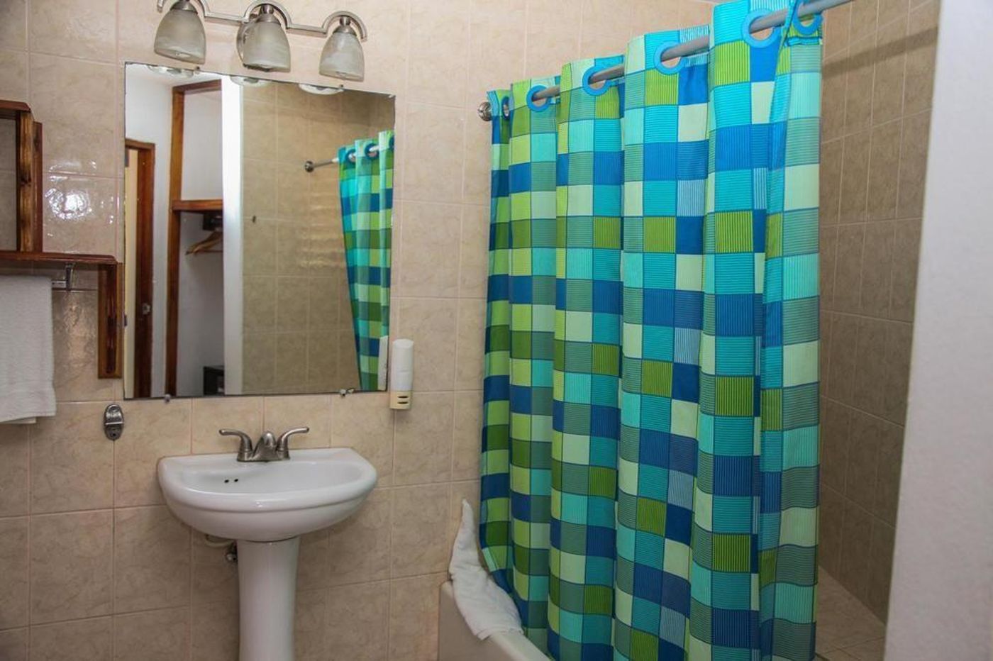 Negril-Tree-House-Room-18