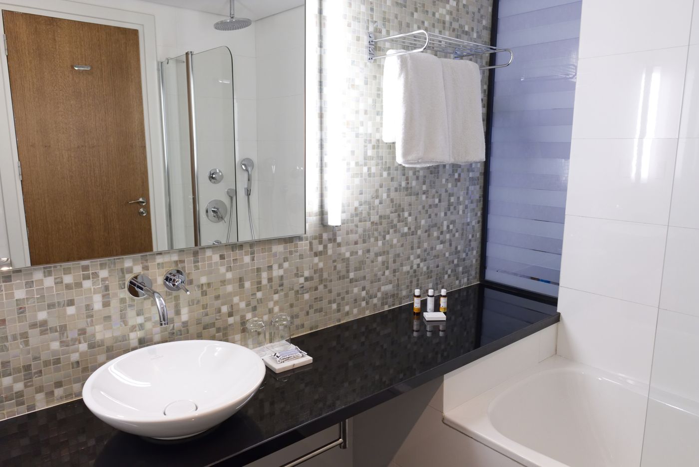 Sunrise-Pearl-Hotel---Spa-Room-29