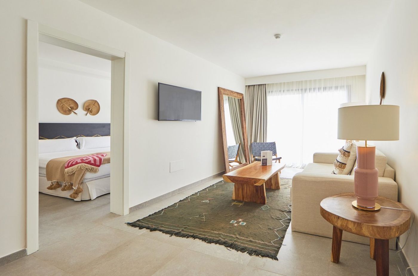 Fergus Style Bahamas