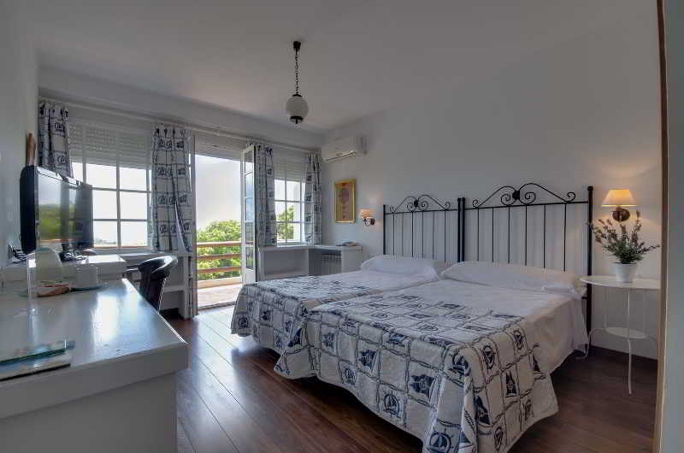 Meson-de-Sancho-Room-18