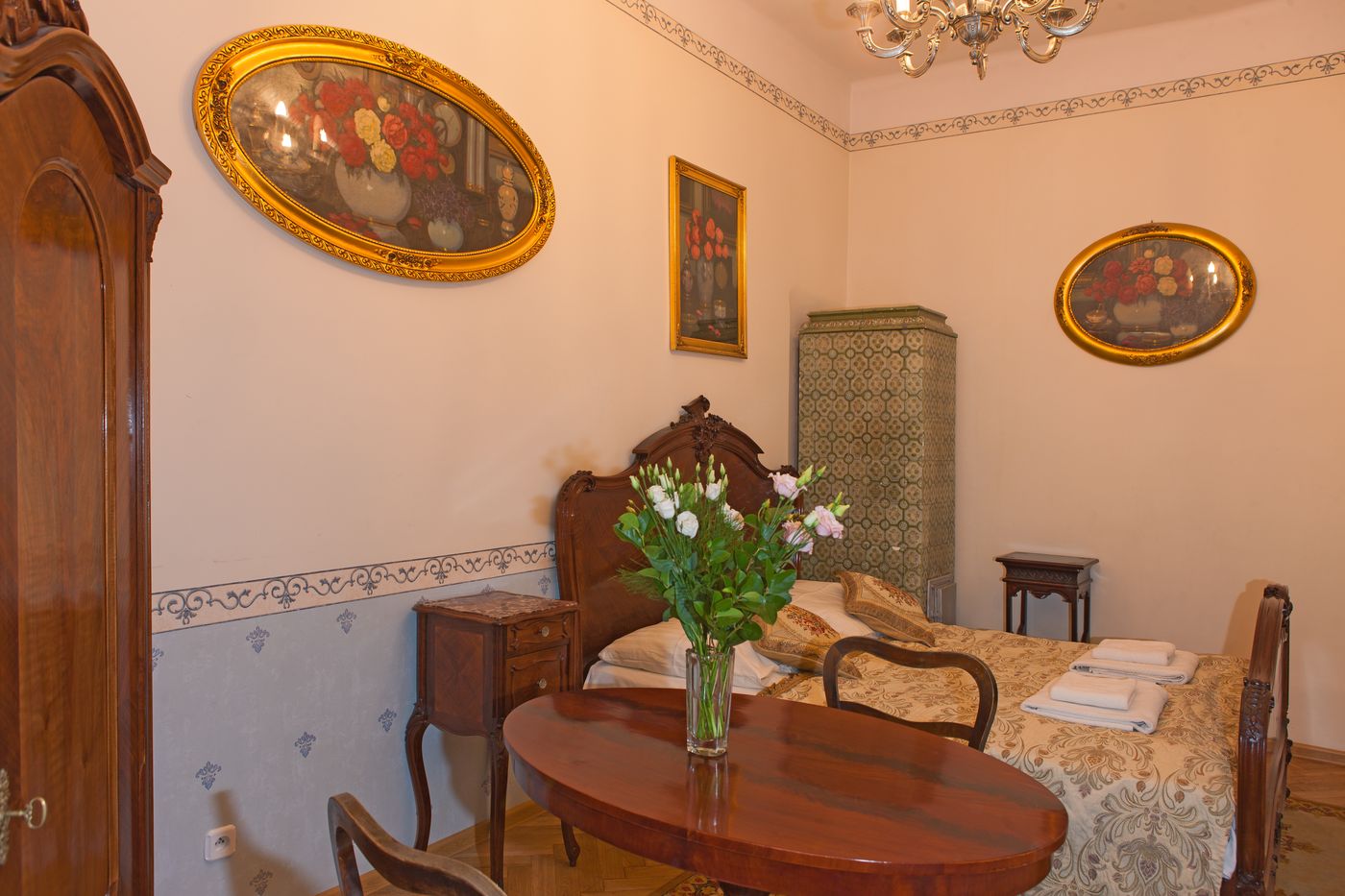 Metropolitan-Apartments-Room-26