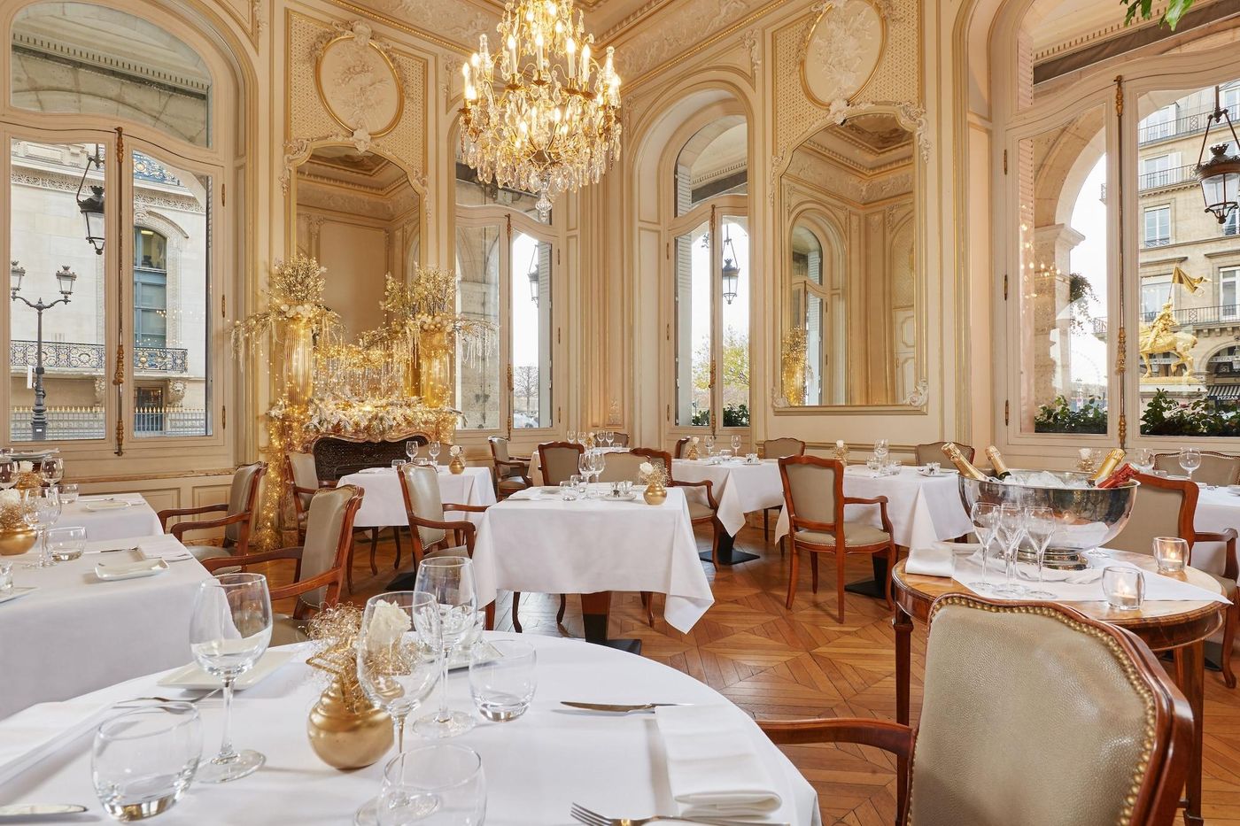 Regina-Hotel-Restaurant-63