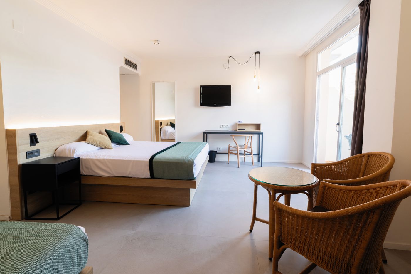 Palas-Pineda-Room-25