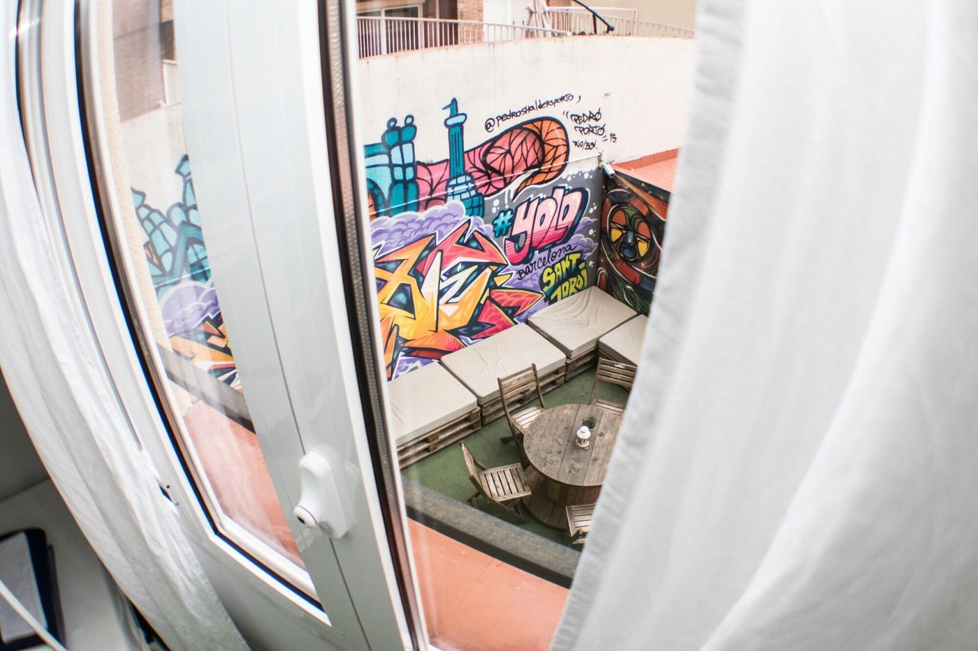 Sant Jordi Sagrada Familia Hostel-Spain-BARCELONA-General view-7