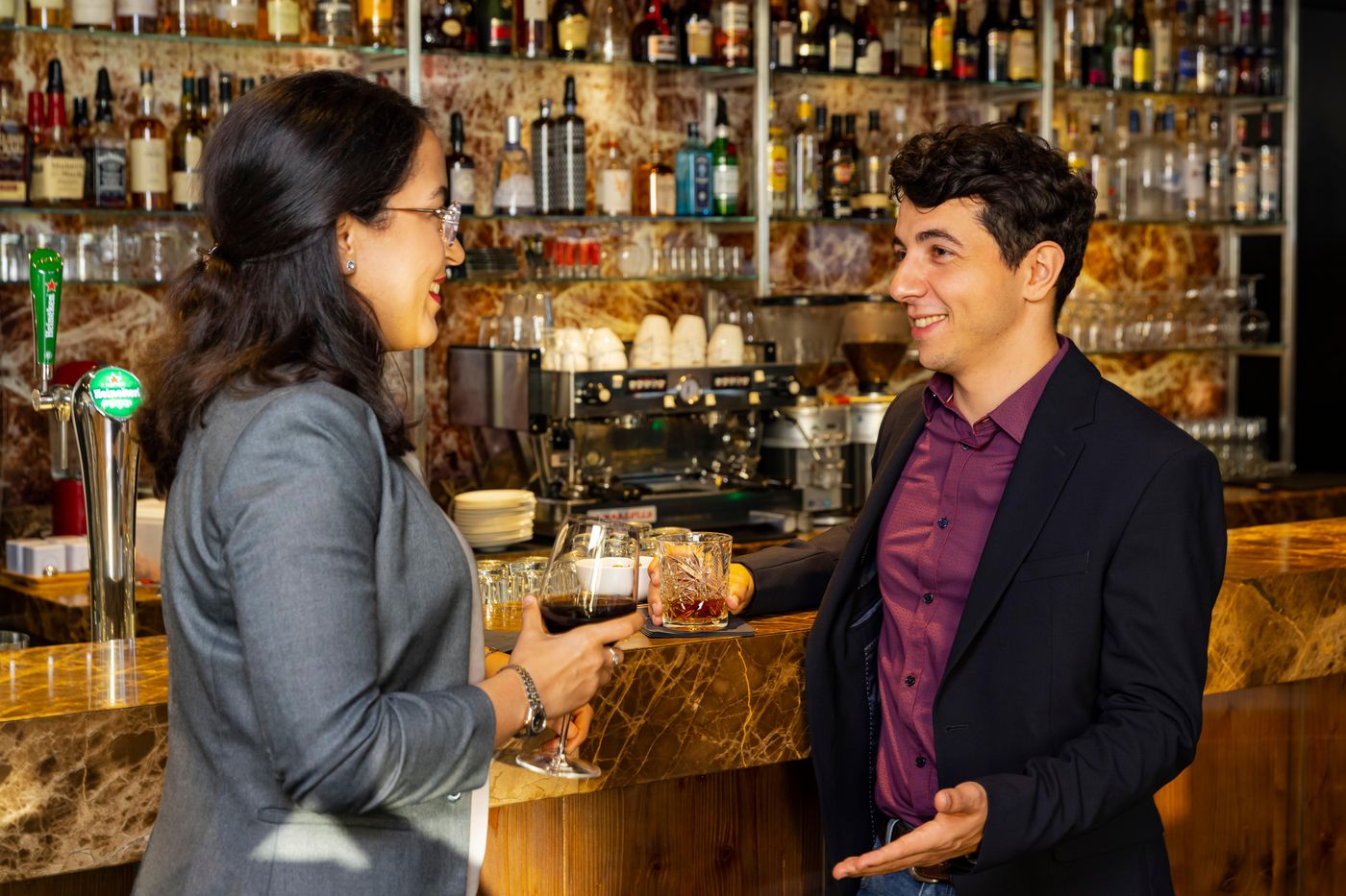 Crowne-Plaza-Amsterdam-South-Bar-14